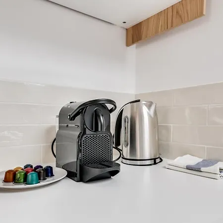 373 Suzanne - Superbe A شقة *